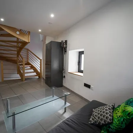 Apartment Et Montagne Idealement Place! Sevrier